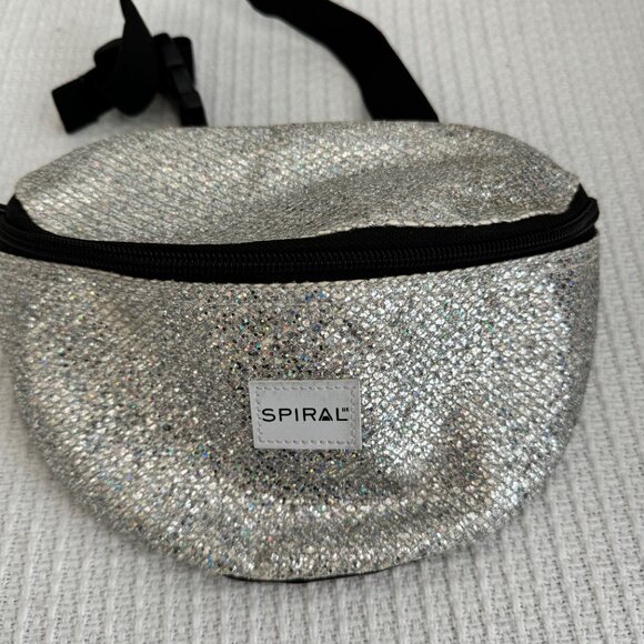 SPIRAL.UK Festival Bag, silver holographic, bum bag, - Picture 4 of 5